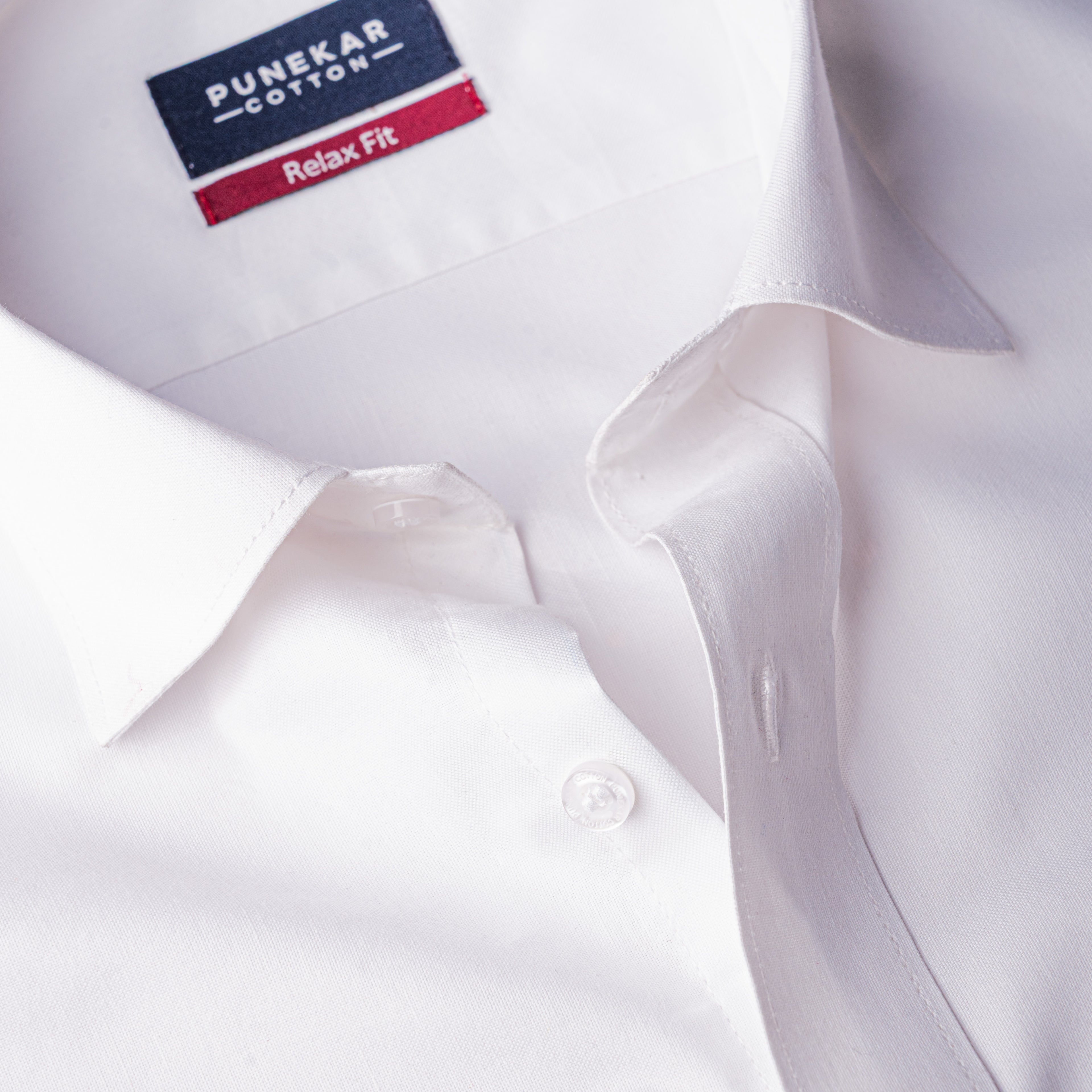 White Colour Signature Classic Oxford Shirt For Men